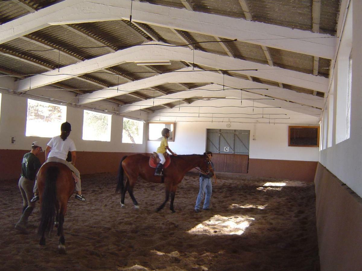 הוילה Quinta Da Chapeleira Em אזייתאו מראה חיצוני תמונה